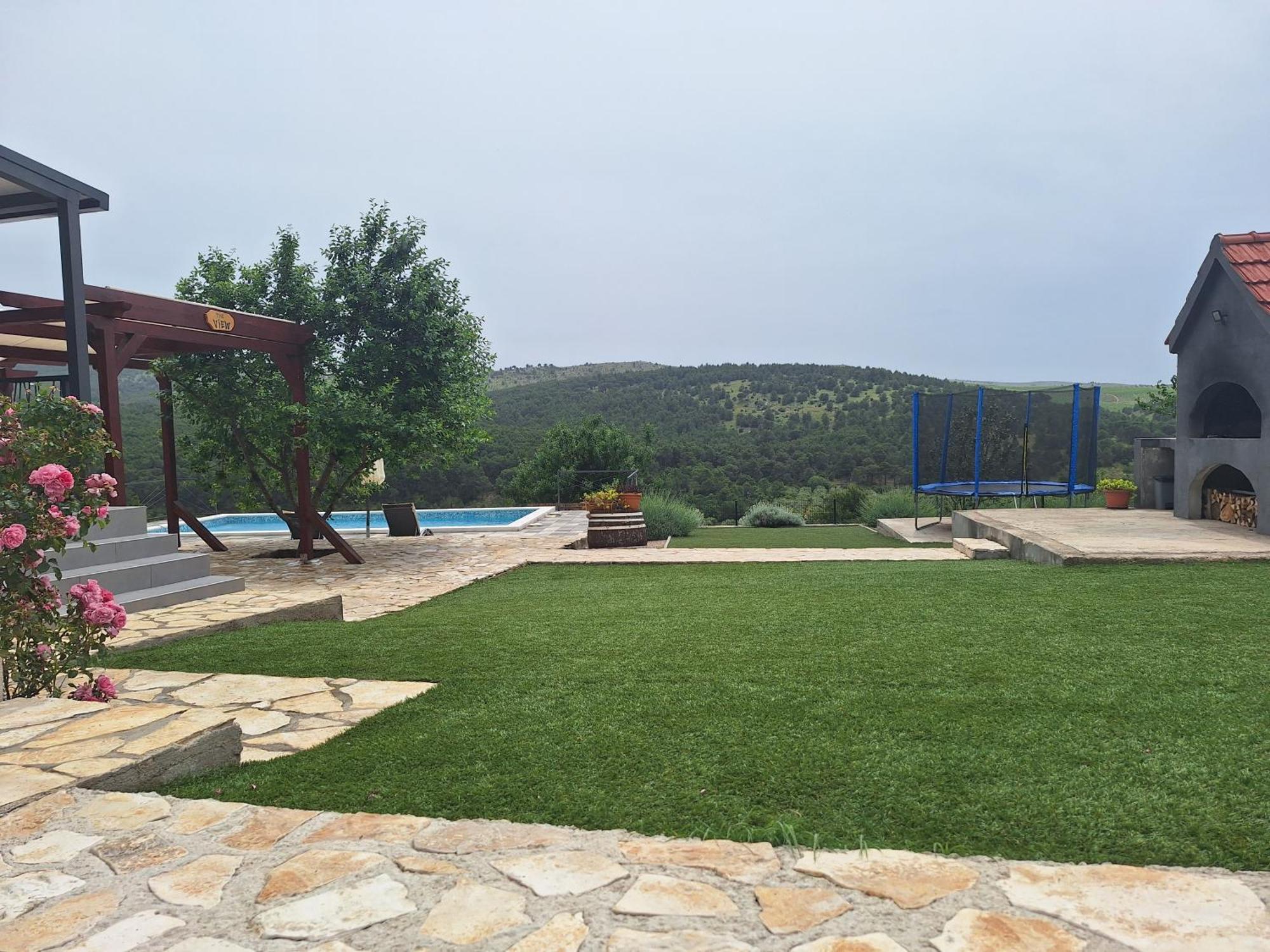 Guest House "The View" - With A Pool Donje Polje Eksteriør bilde